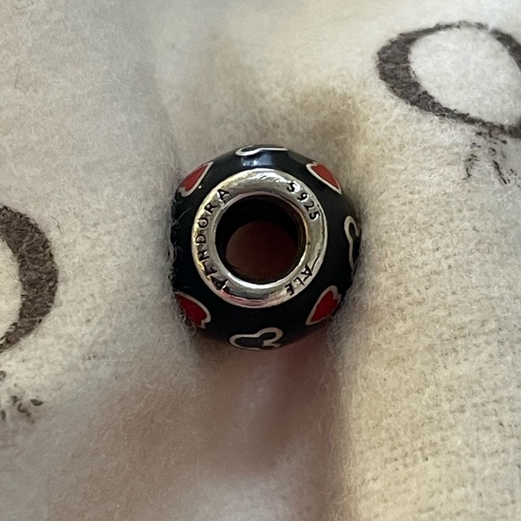 Pandora Disney Mickey and Hearts Enamel Charm - Picture 9 of 9